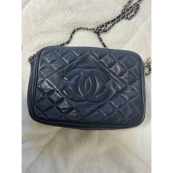 Chanel Coco Mark Fringe Chain Shoulder Bag Pouch Pochette Black Gold Metal - Picture 4 of 6